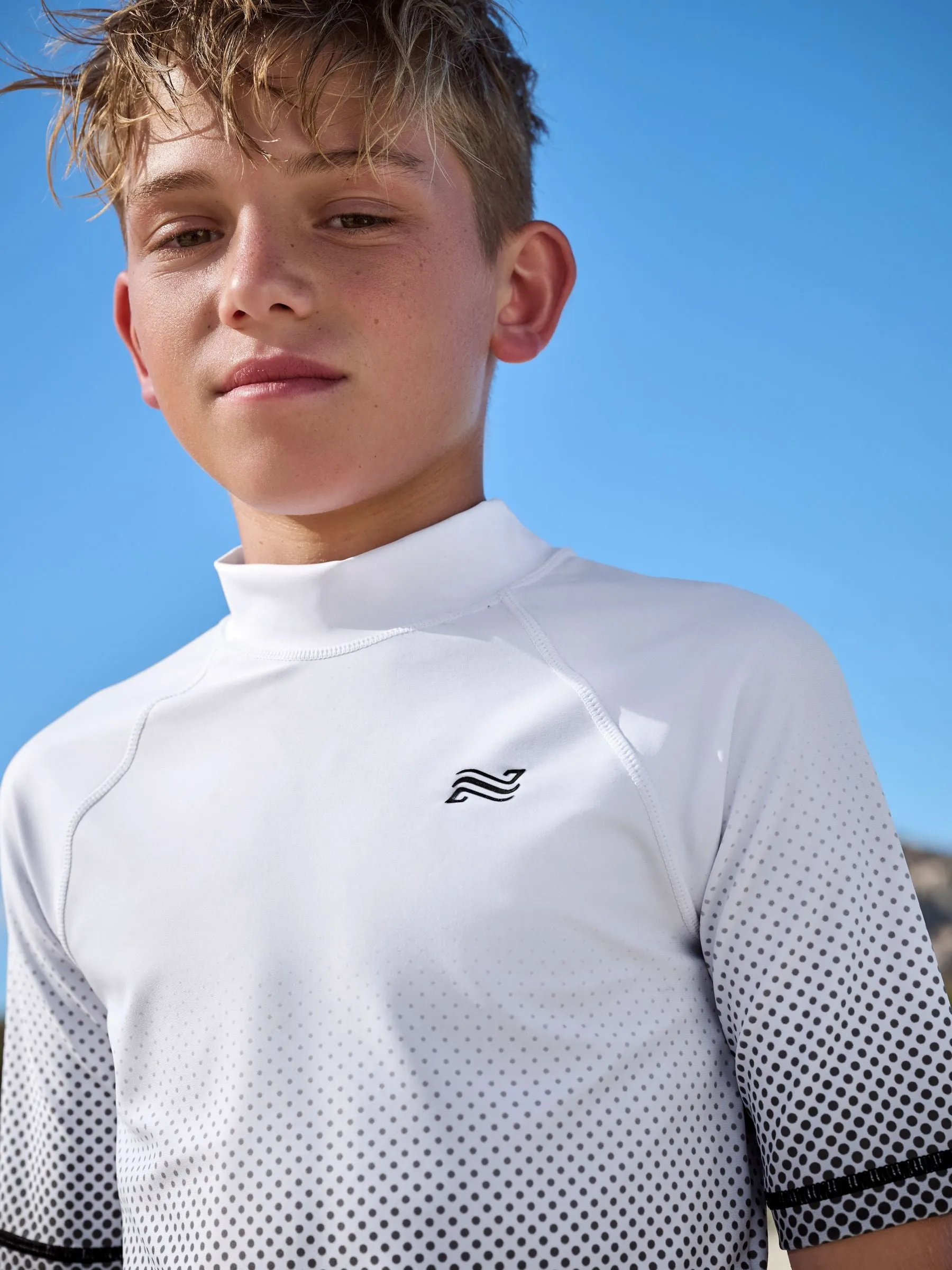 Black and White Ombre Short Sleeve Rash Vest (1.5-16yrs)