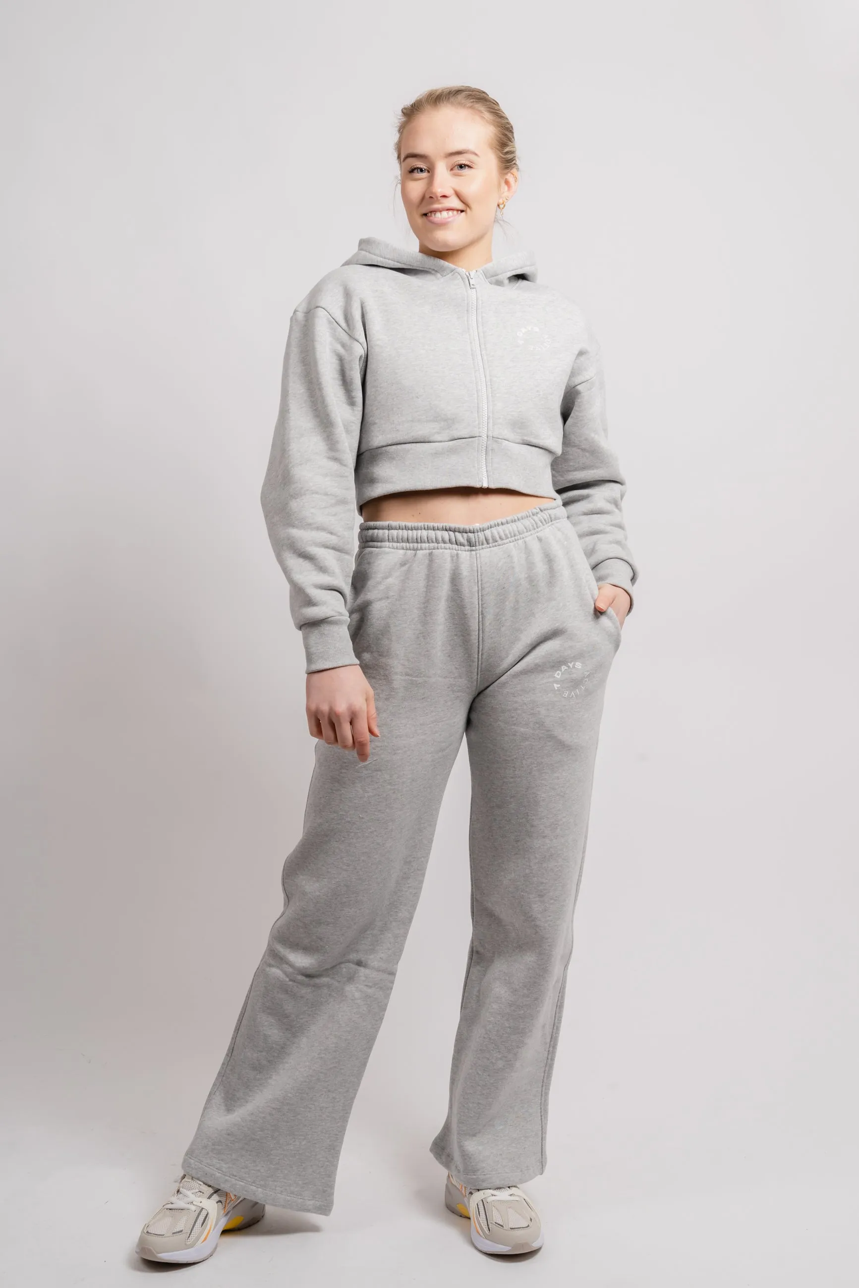 Cropped Hoodie - Heather Grey