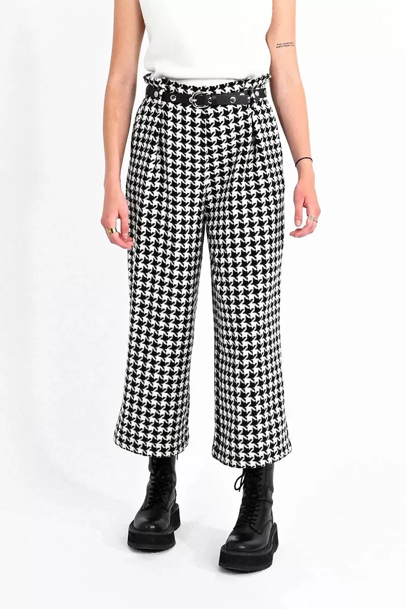 Cropped Hounds Tooth Pants