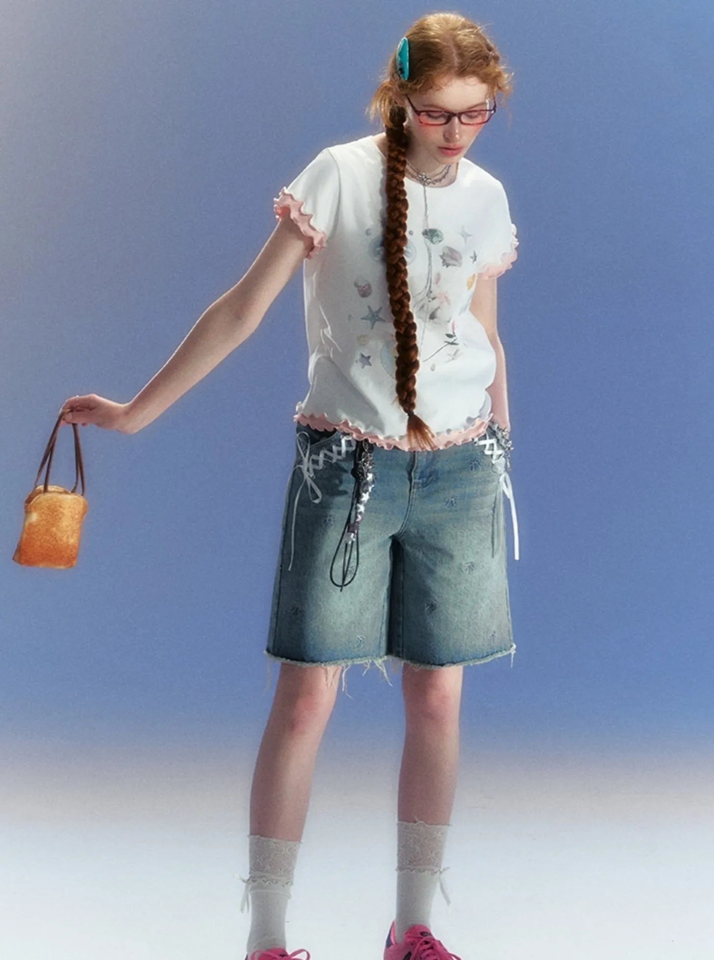 Embroidered Cropped Pants