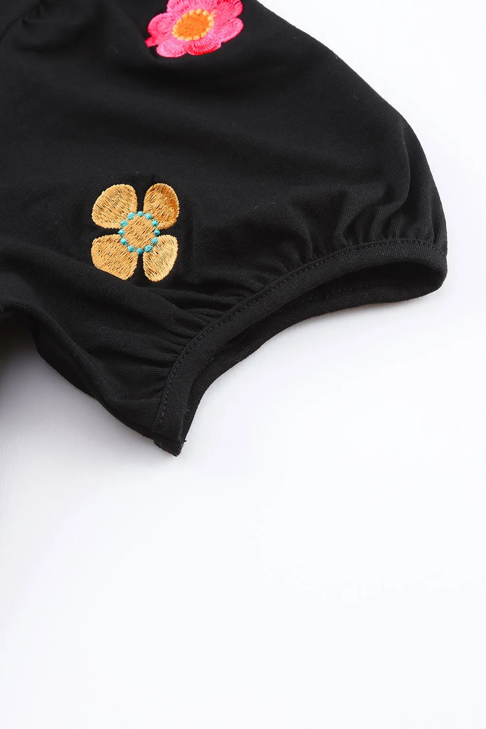 Embroidered Flower Puff Sleeve Tee