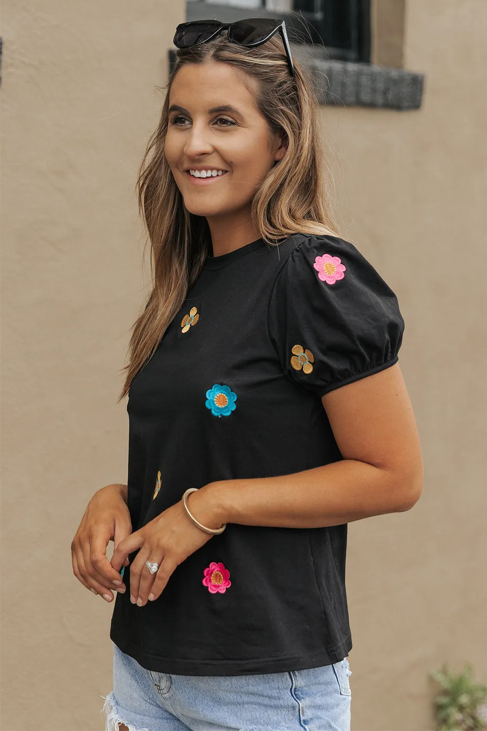 Embroidered Flower Puff Sleeve Tee