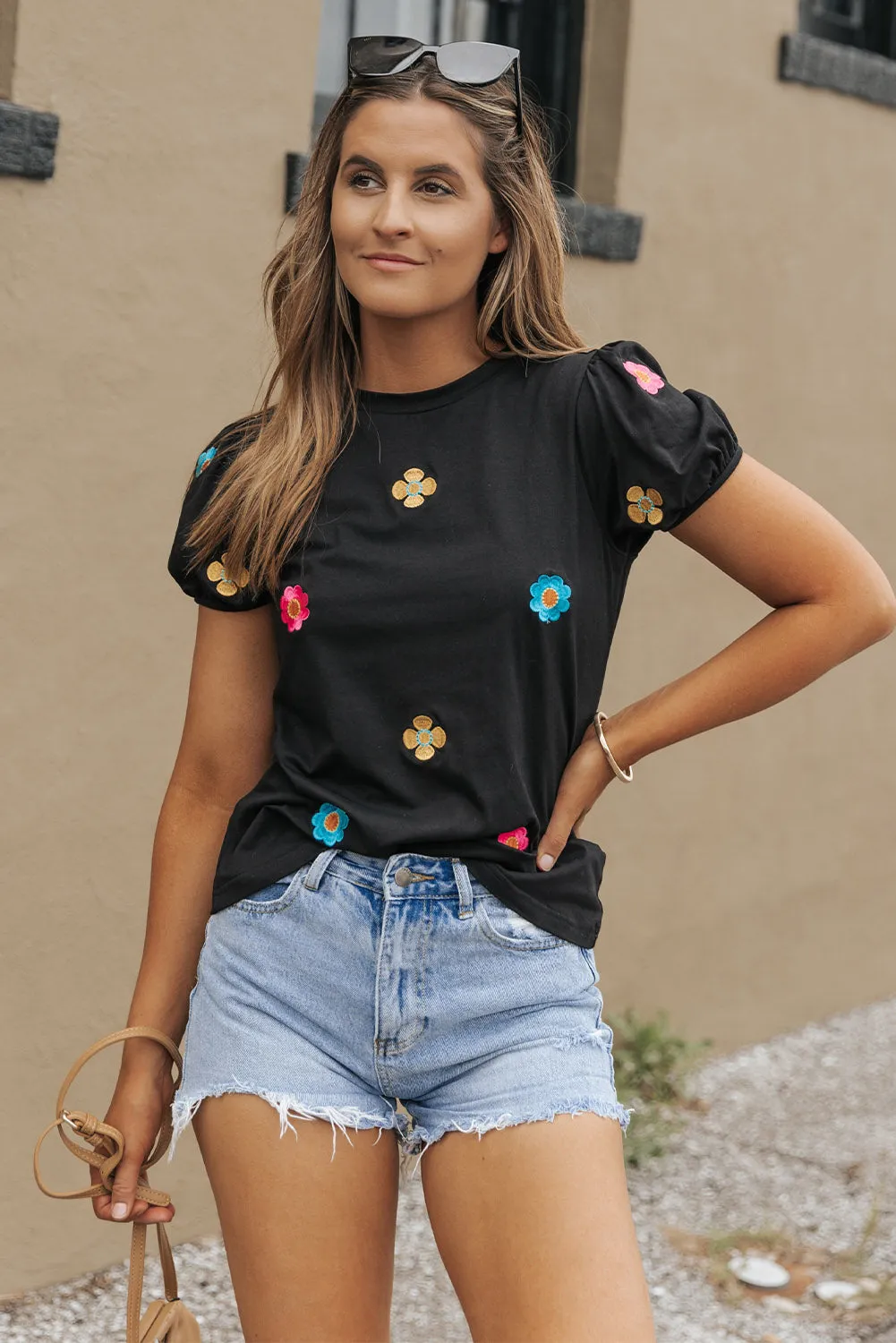 Embroidered Flower Puff Sleeve Tee
