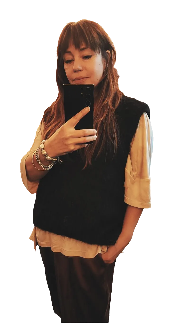 knitted V neck Vest (Alpaca) - charcoal