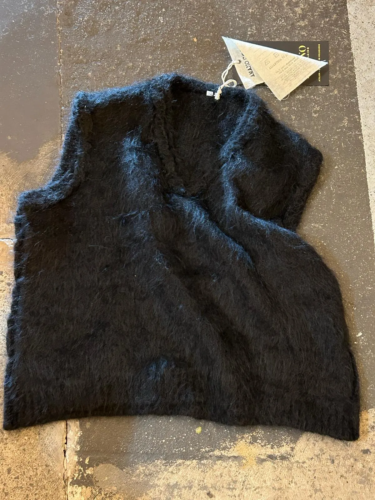 knitted V neck Vest (Alpaca) - Oatmeal