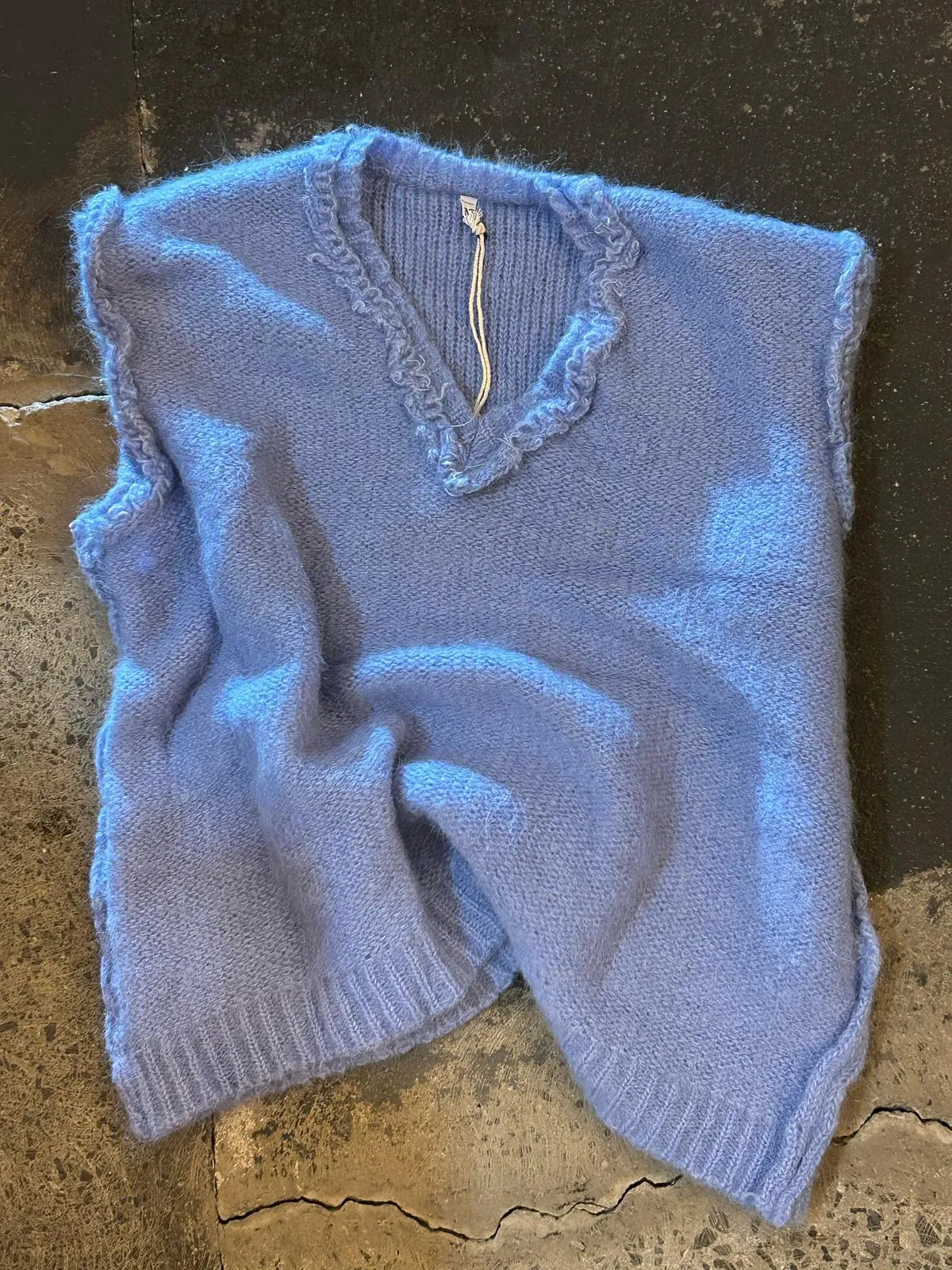 knitted V neck Vest (Alpaca) - Oatmeal
