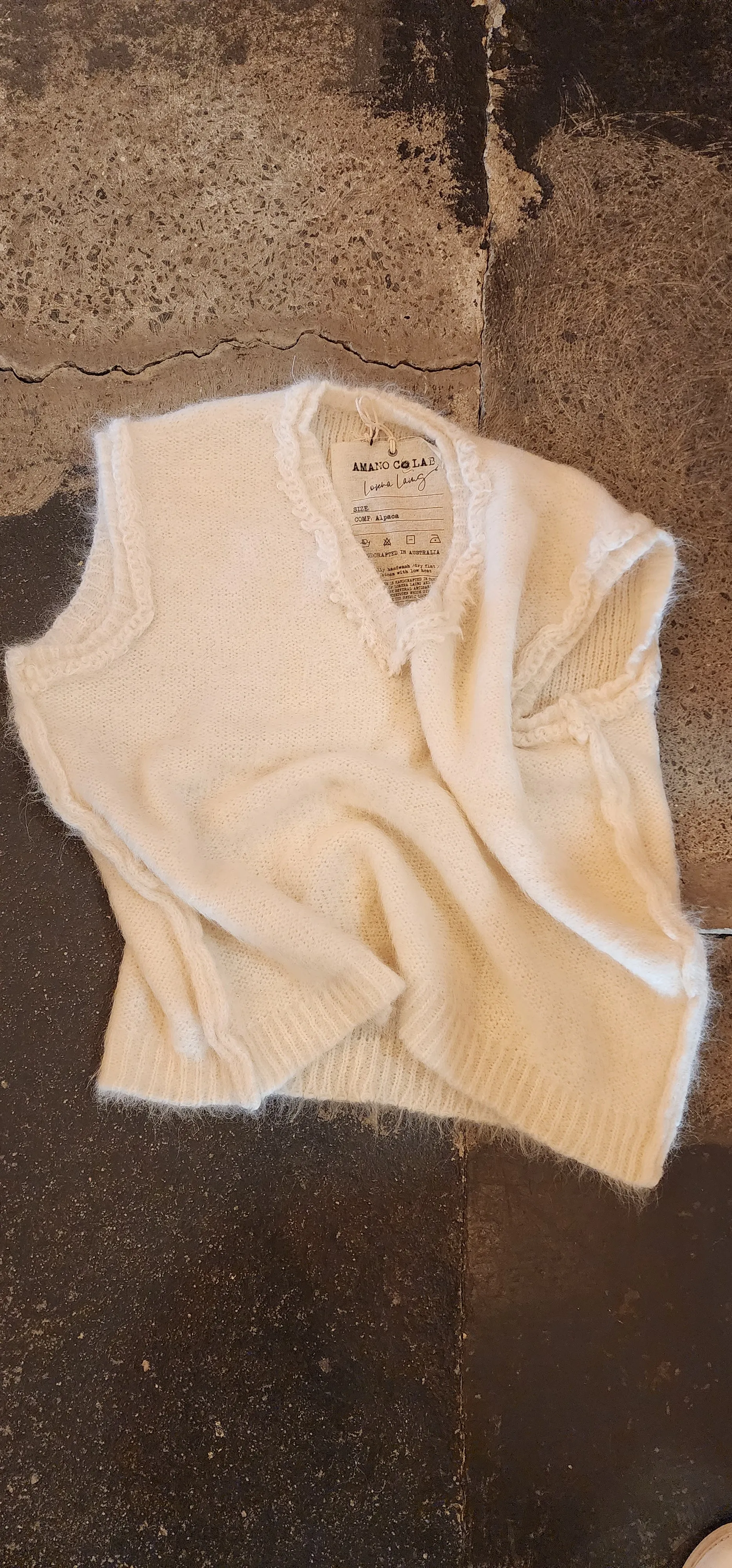 knitted V neck Vest (Alpaca) - Oatmeal