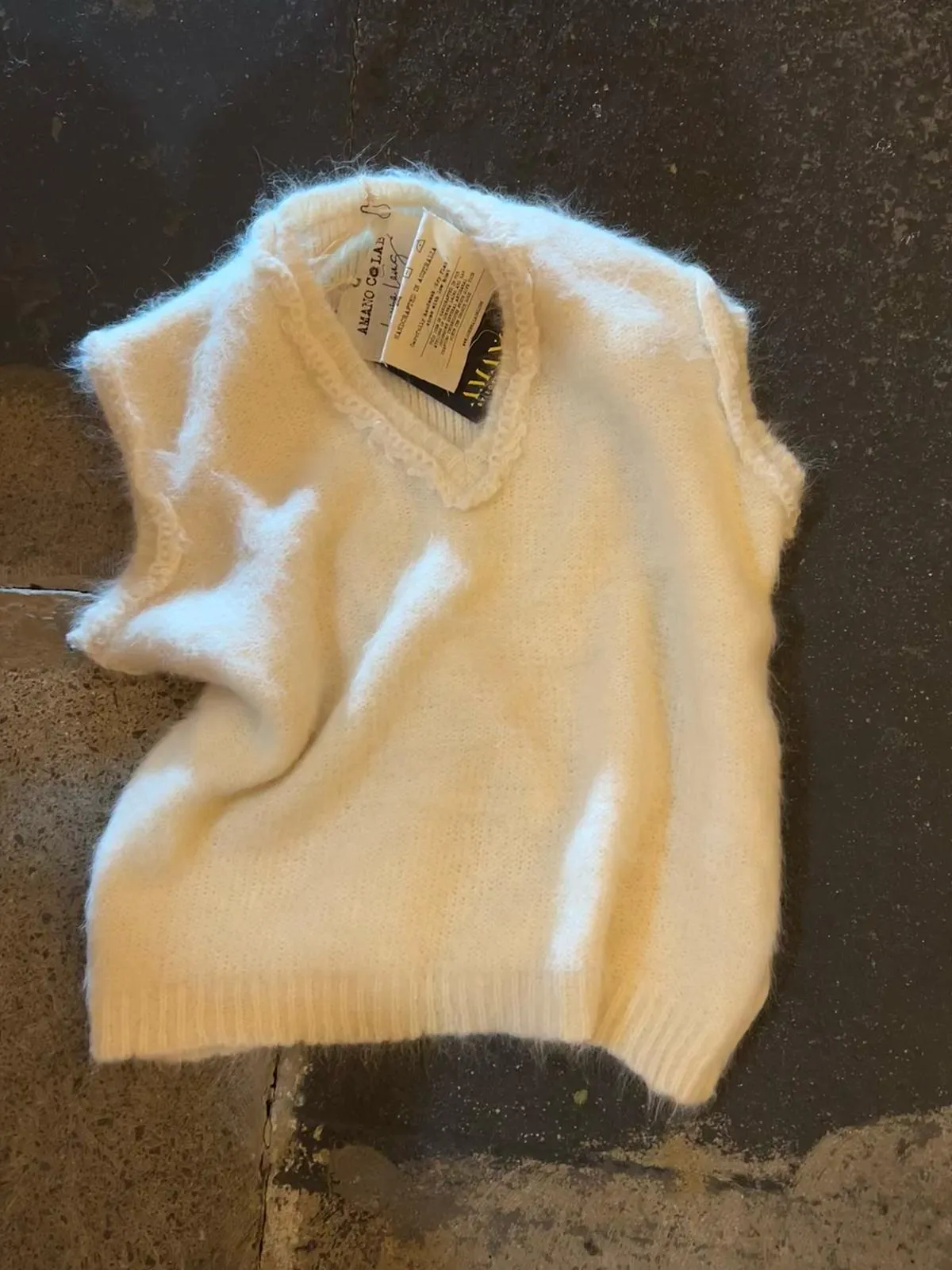 knitted V neck Vest (Alpaca) - Oatmeal