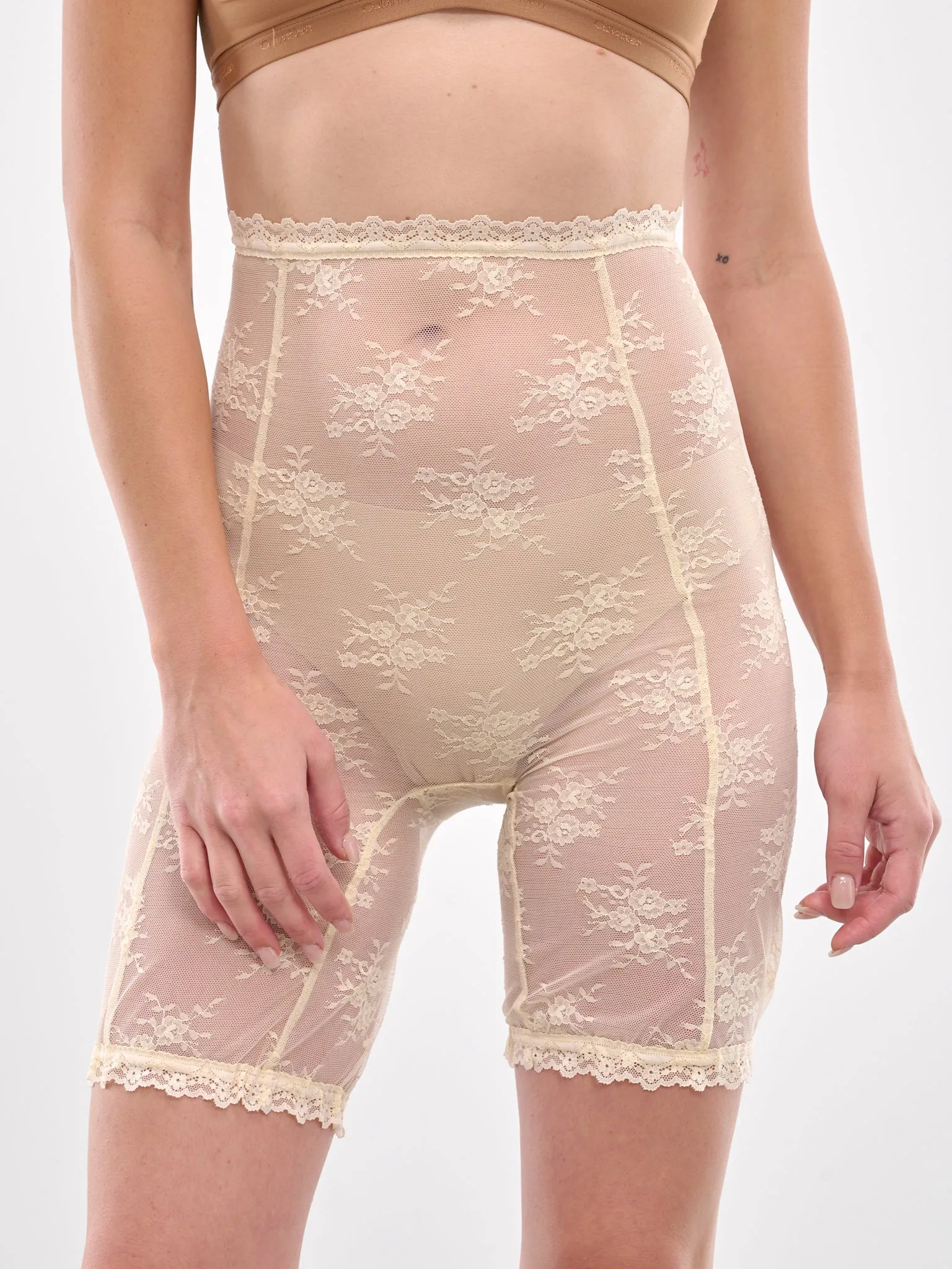 Lace Biker Shorts (00TR03-IVORY)