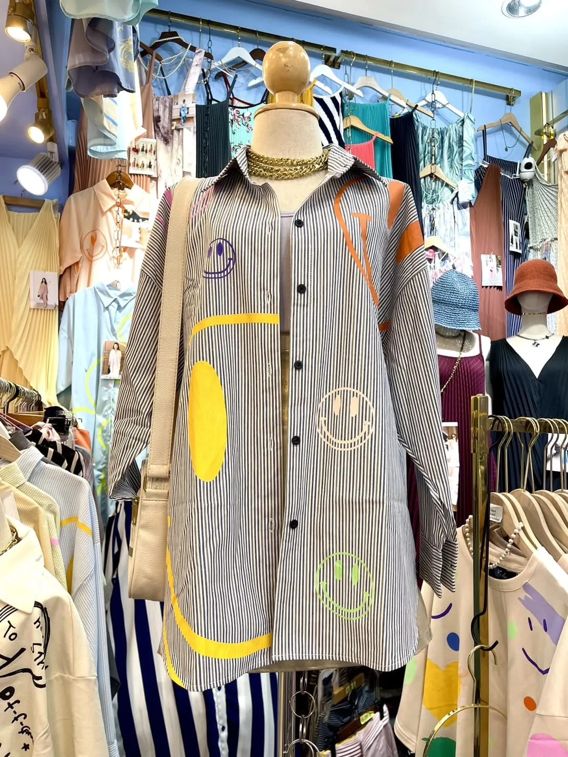 Oversize Style Shirt Multi coloured Smiley black and grey