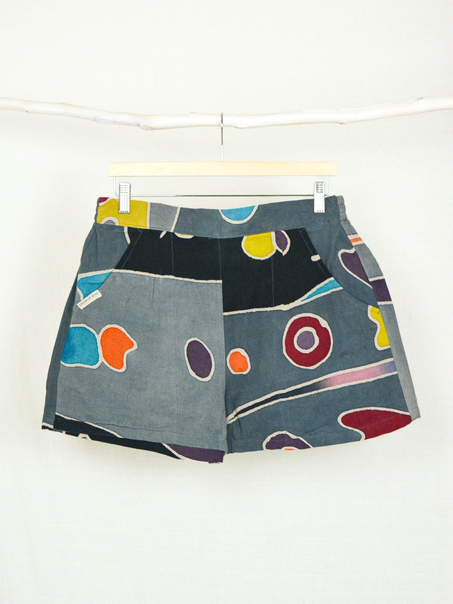 Shorts: Large Slim