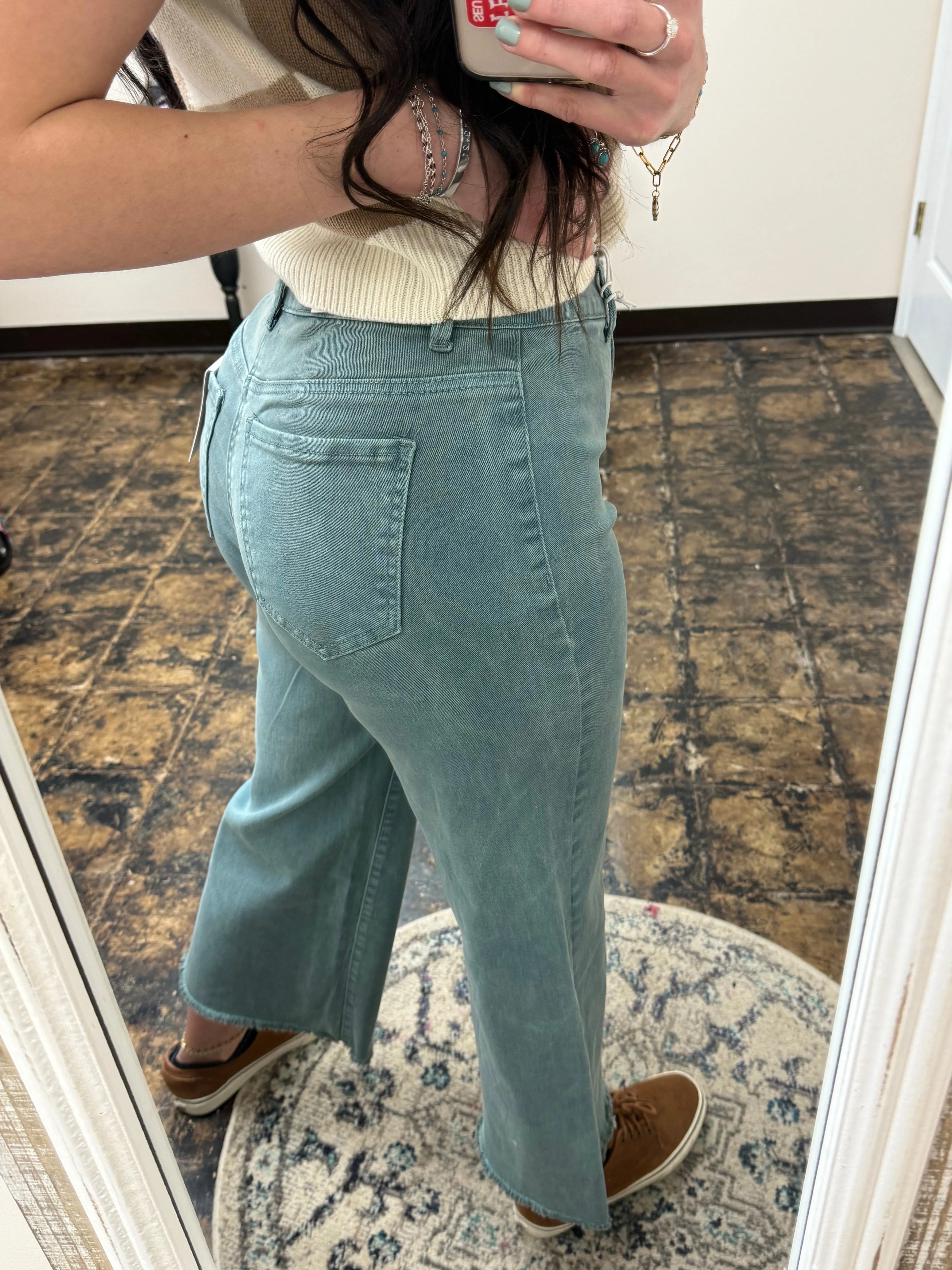 The Kristi Acid Wash Cropped Pants - Teal
